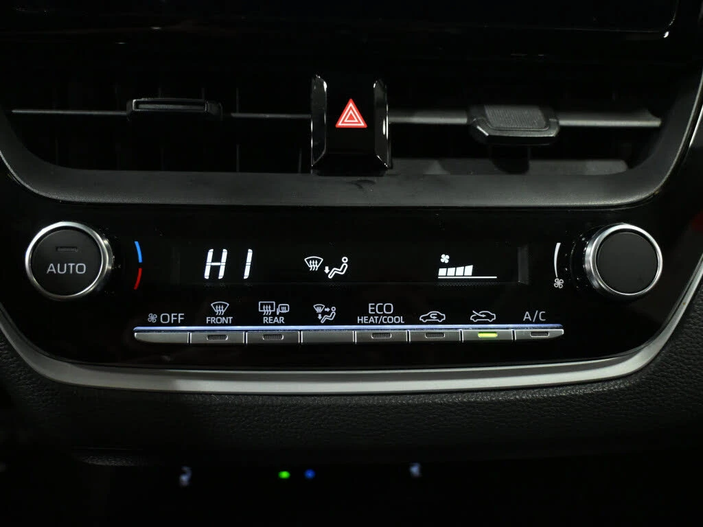 Toyota Corolla, снимка 14 - Автомобили и джипове - 53828520