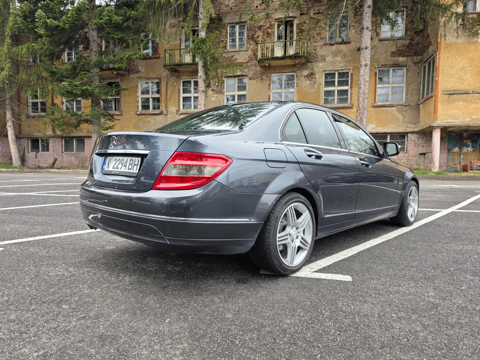 Mercedes-Benz C 200 Avantgarde OM646, снимка 4 - Автомобили и джипове - 54013919