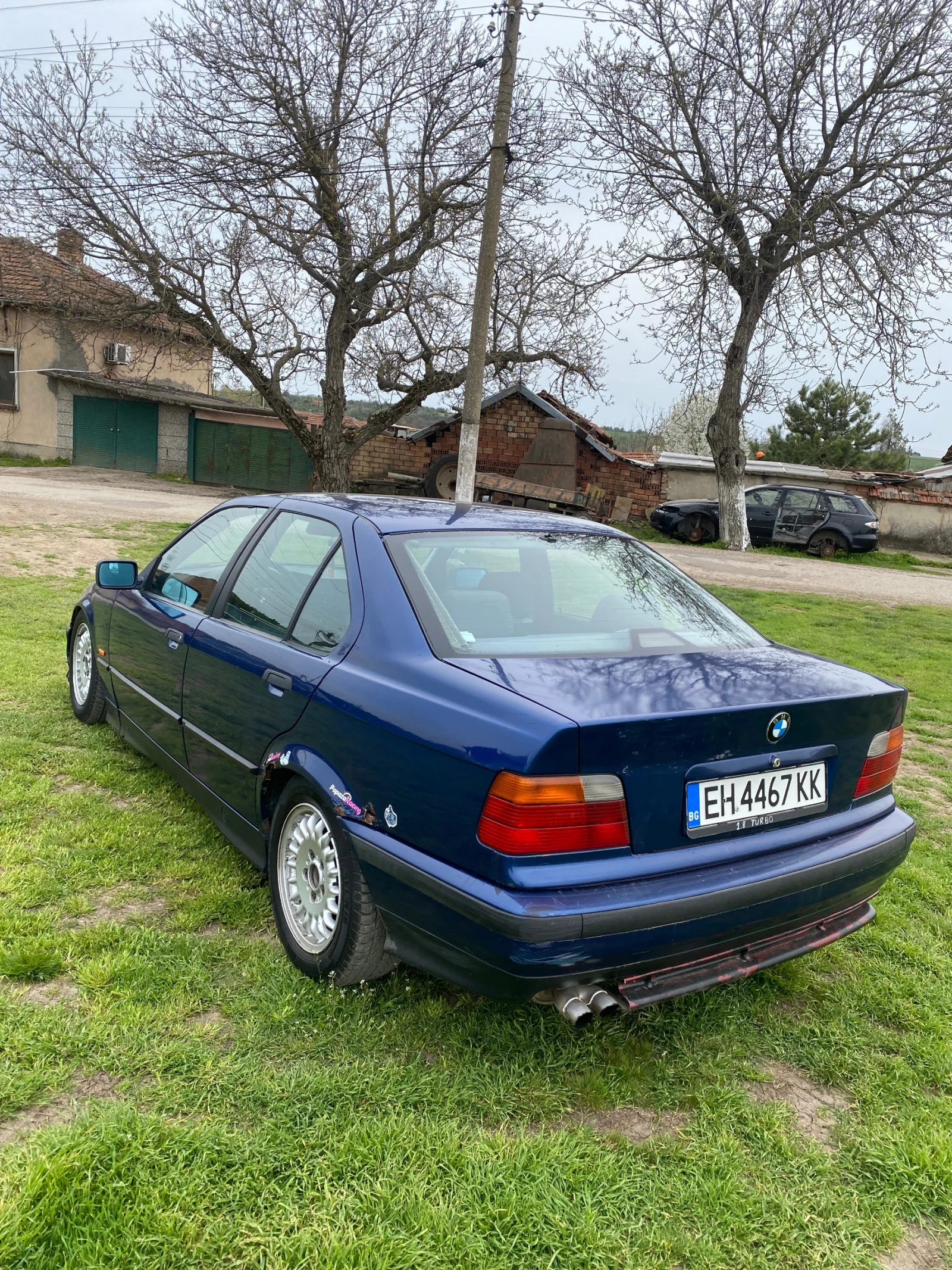 BMW 318, снимка 6 - Автомобили и джипове - 54207131