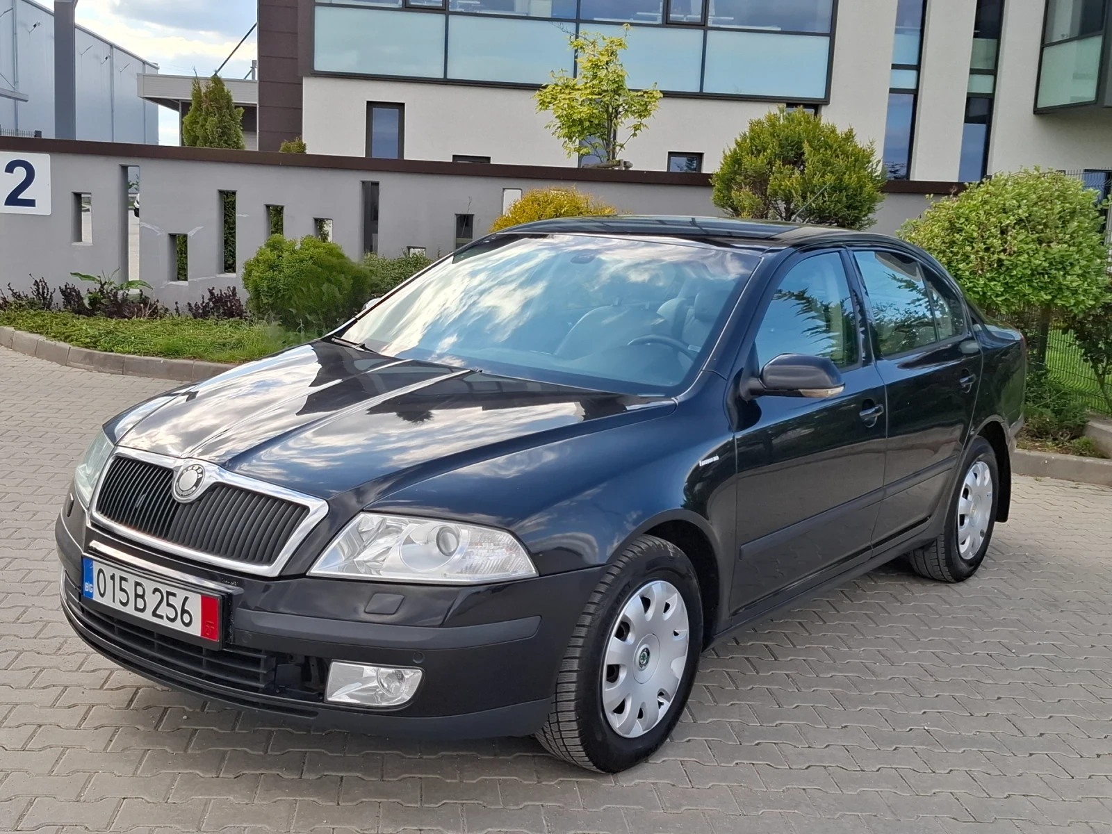 Skoda Octavia 1.9TDI* (105кс)* EDITION-100* * HOB BHOC* * , снимка 3 - Автомобили и джипове - 54401043