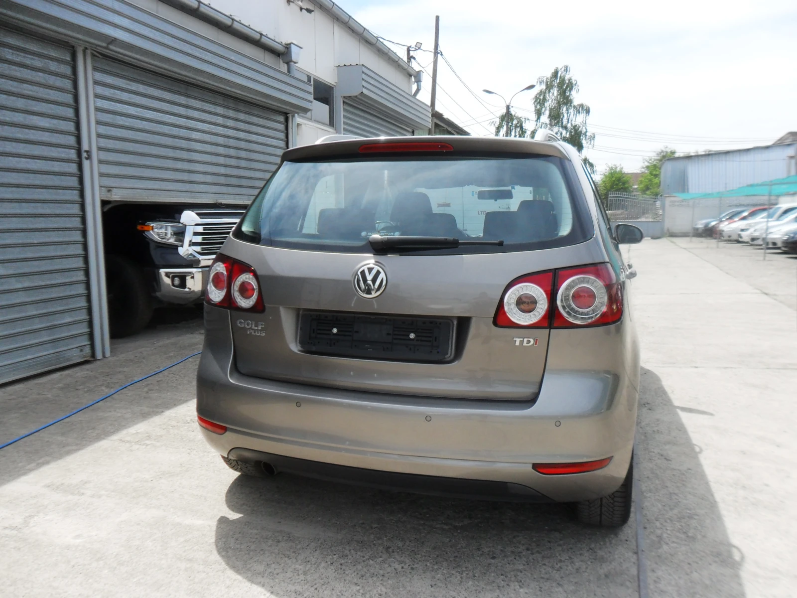 VW Golf Plus 1, 6-TDI-NAVI-KLIMA -ITALY-HILINE-, снимка 6 - Автомобили и джипове - 54608877