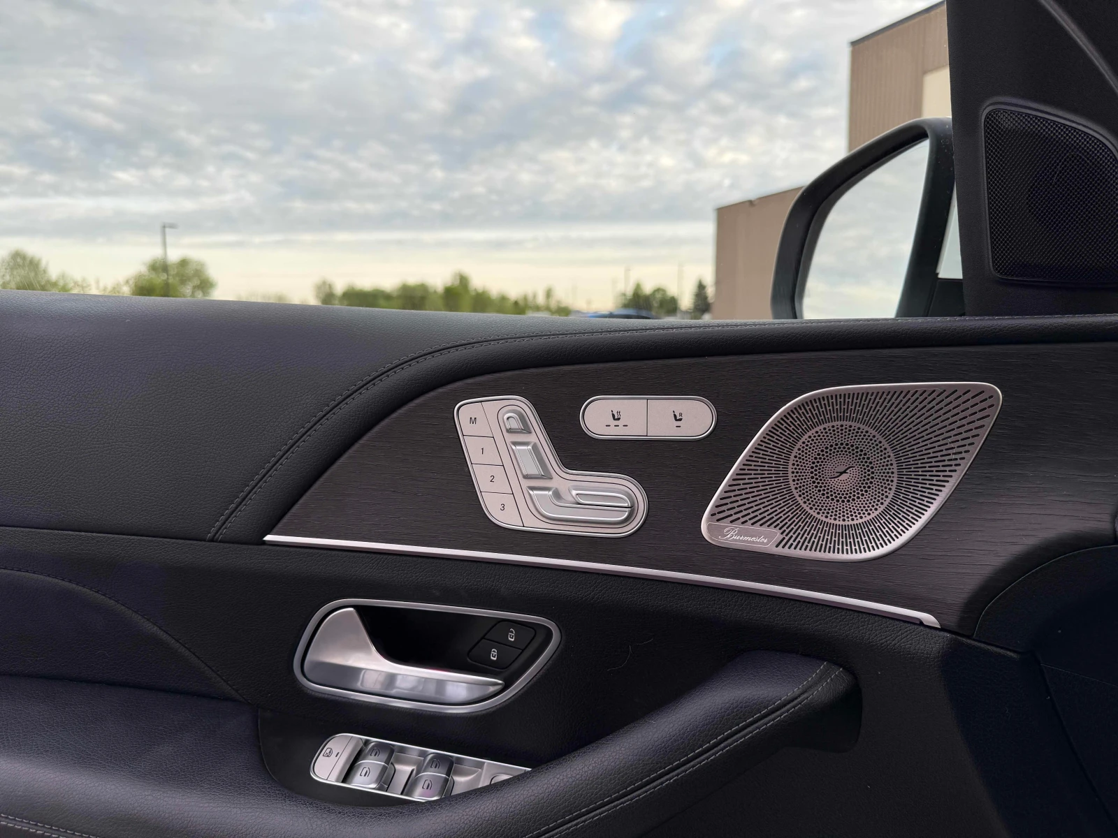 Mercedes-Benz GLE 450 AMG ПАКЕТ * HEAD UP * SOFT CLOSE * BURMESTER * , снимка 10 - Автомобили и джипове - 54719715