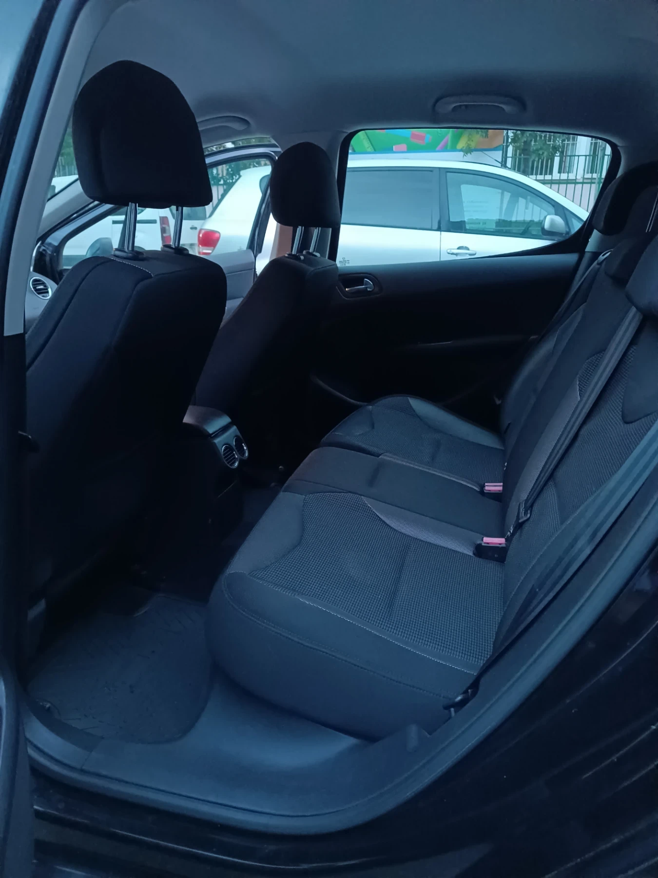 Peugeot 308 Бензин-Газ, снимка 10 - Автомобили и джипове - 54783979