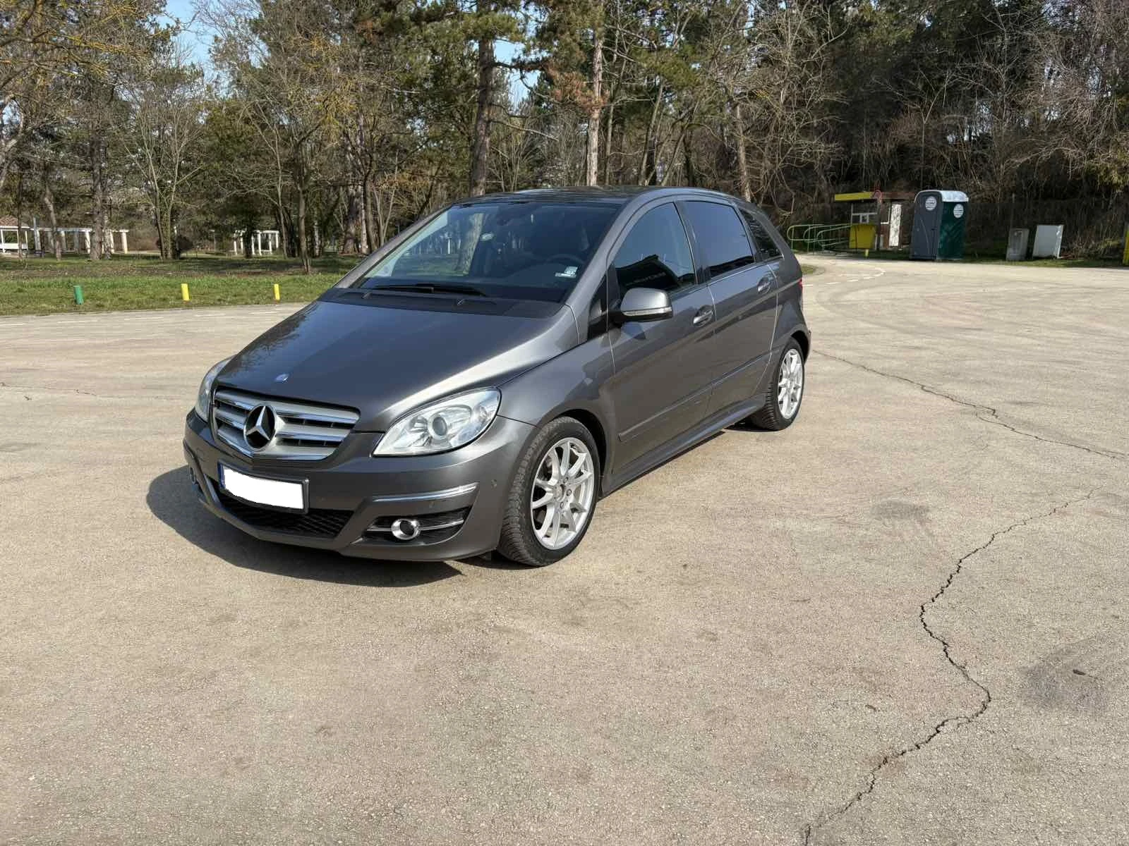 Mercedes-Benz B 200, снимка 2 - Автомобили и джипове - 54984563