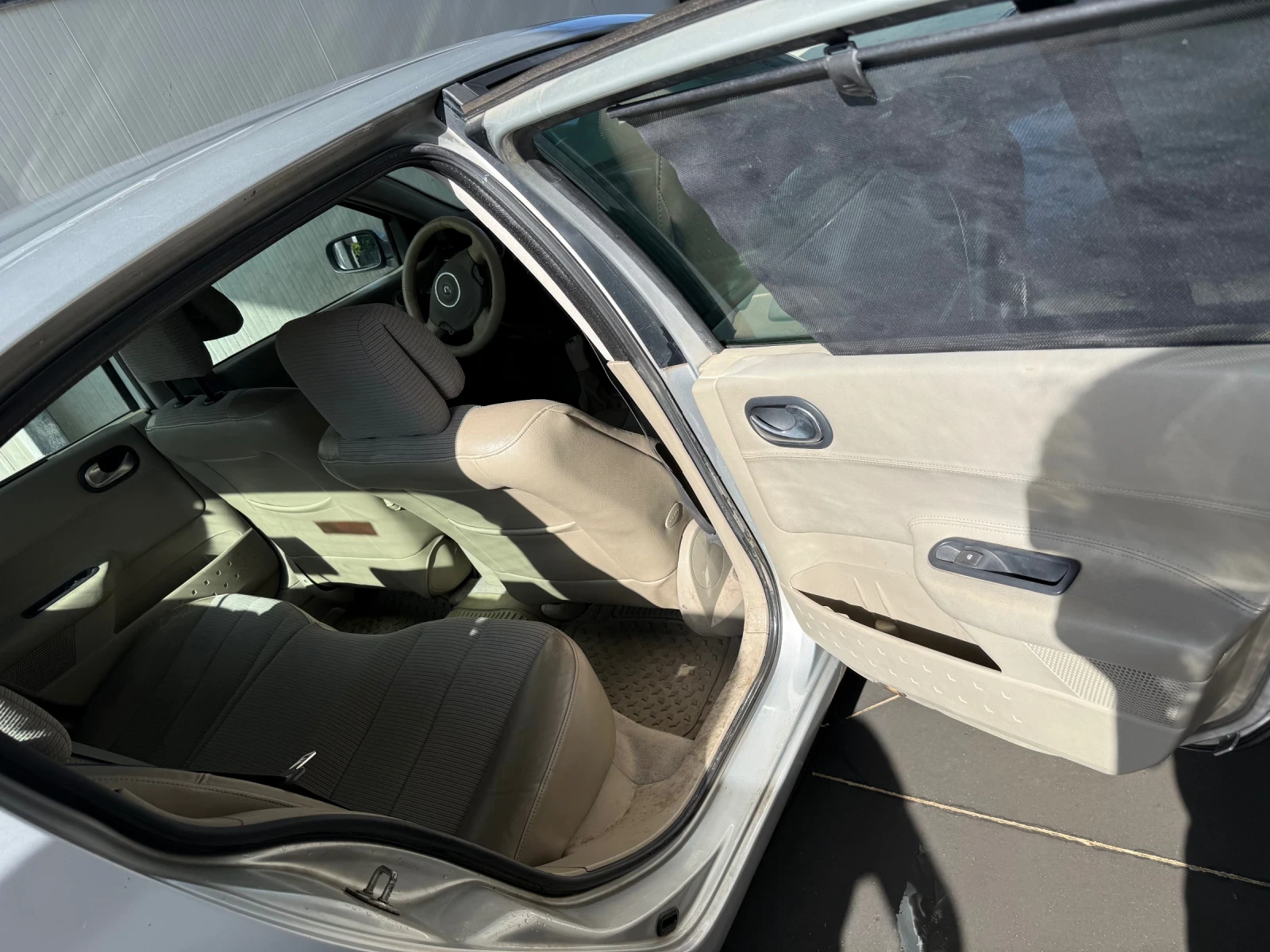 Renault Megane, снимка 7 - Автомобили и джипове - 55424171