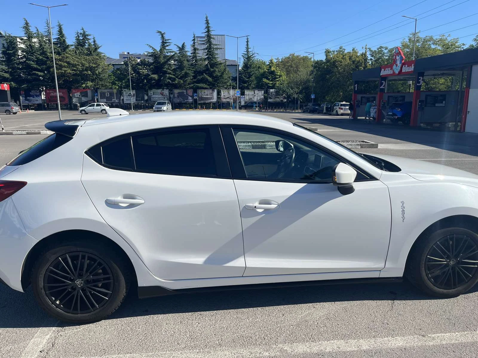 Mazda 3 2.0 SkyActiv, снимка 2 - Автомобили и джипове - 55749624