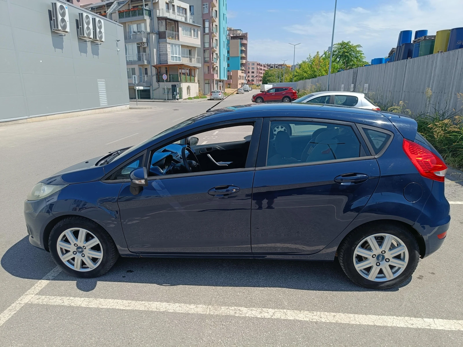 Ford Fiesta 1.4, снимка 2 - Автомобили и джипове - 55786491