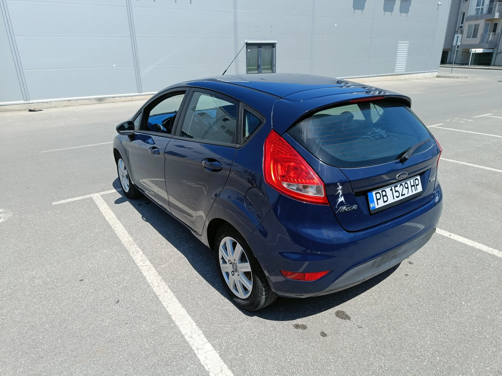 Ford Fiesta 1.4, снимка 6 - Автомобили и джипове - 55786491