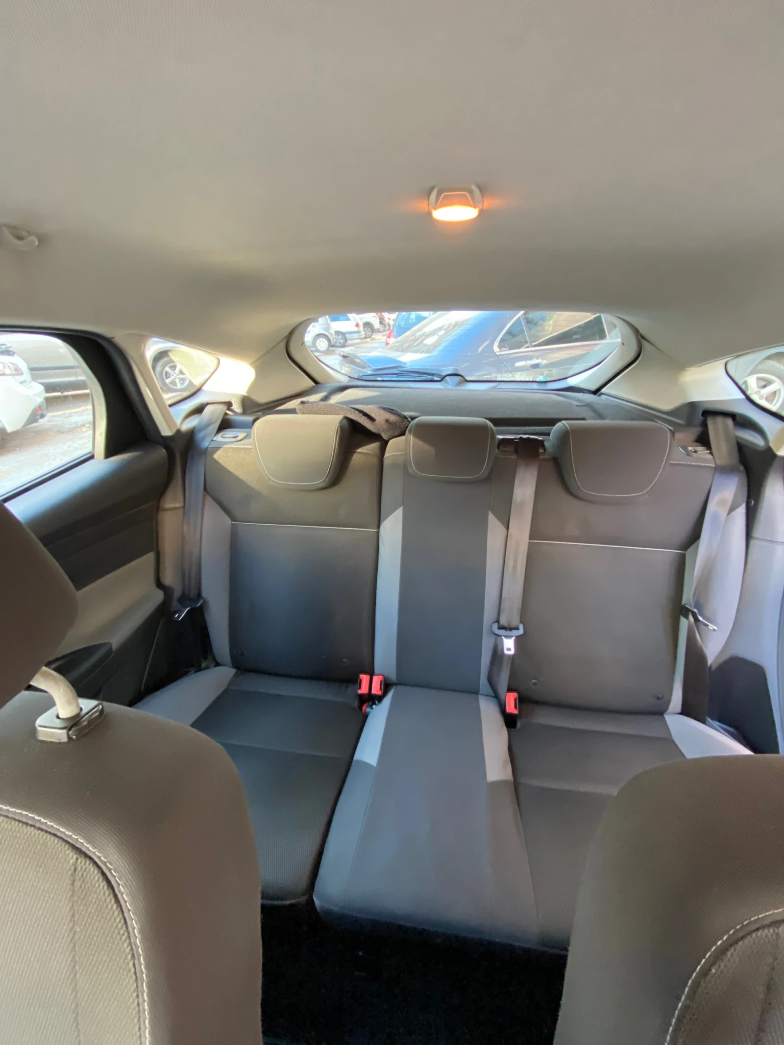 Ford Focus Eco Boost 1.0, снимка 11 - Автомобили и джипове - 55902026
