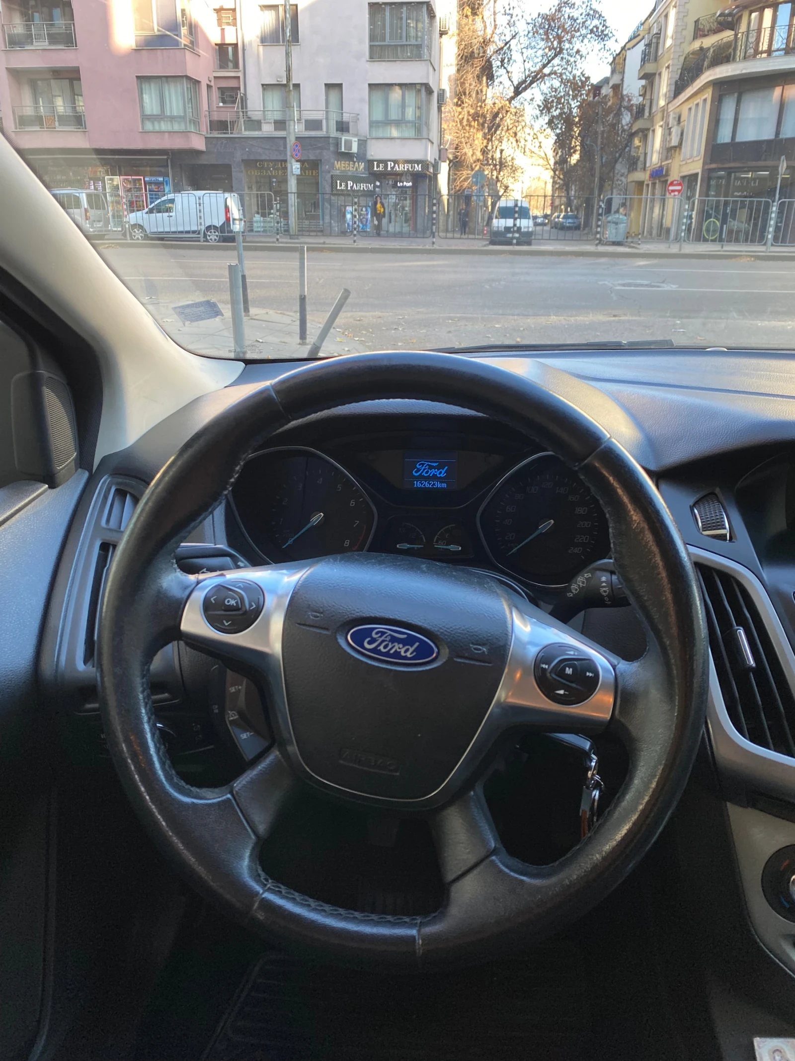 Ford Focus Eco Boost 1.0, снимка 7 - Автомобили и джипове - 55902026