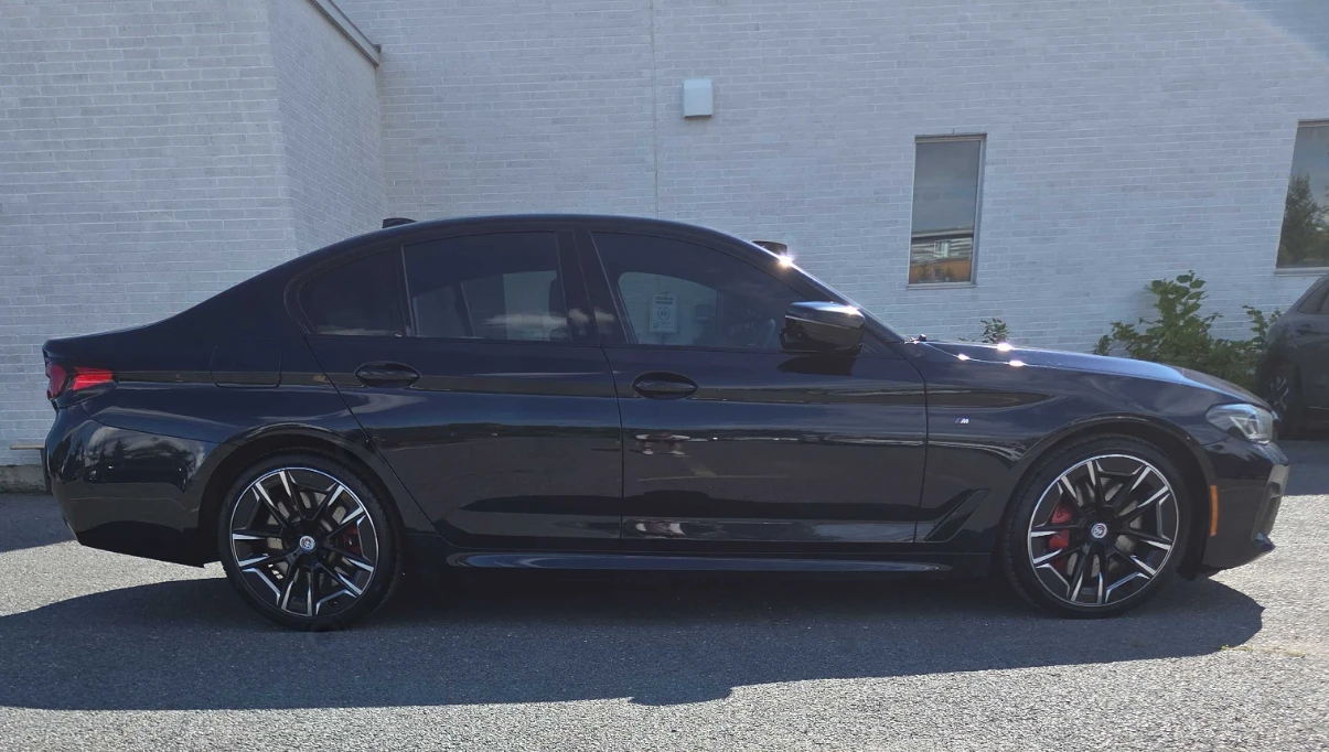 BMW 540 xDrive* M-pack* Harman* Head UP* 360VIEW* Keyless, снимка 3 - Автомобили и джипове - 55933140