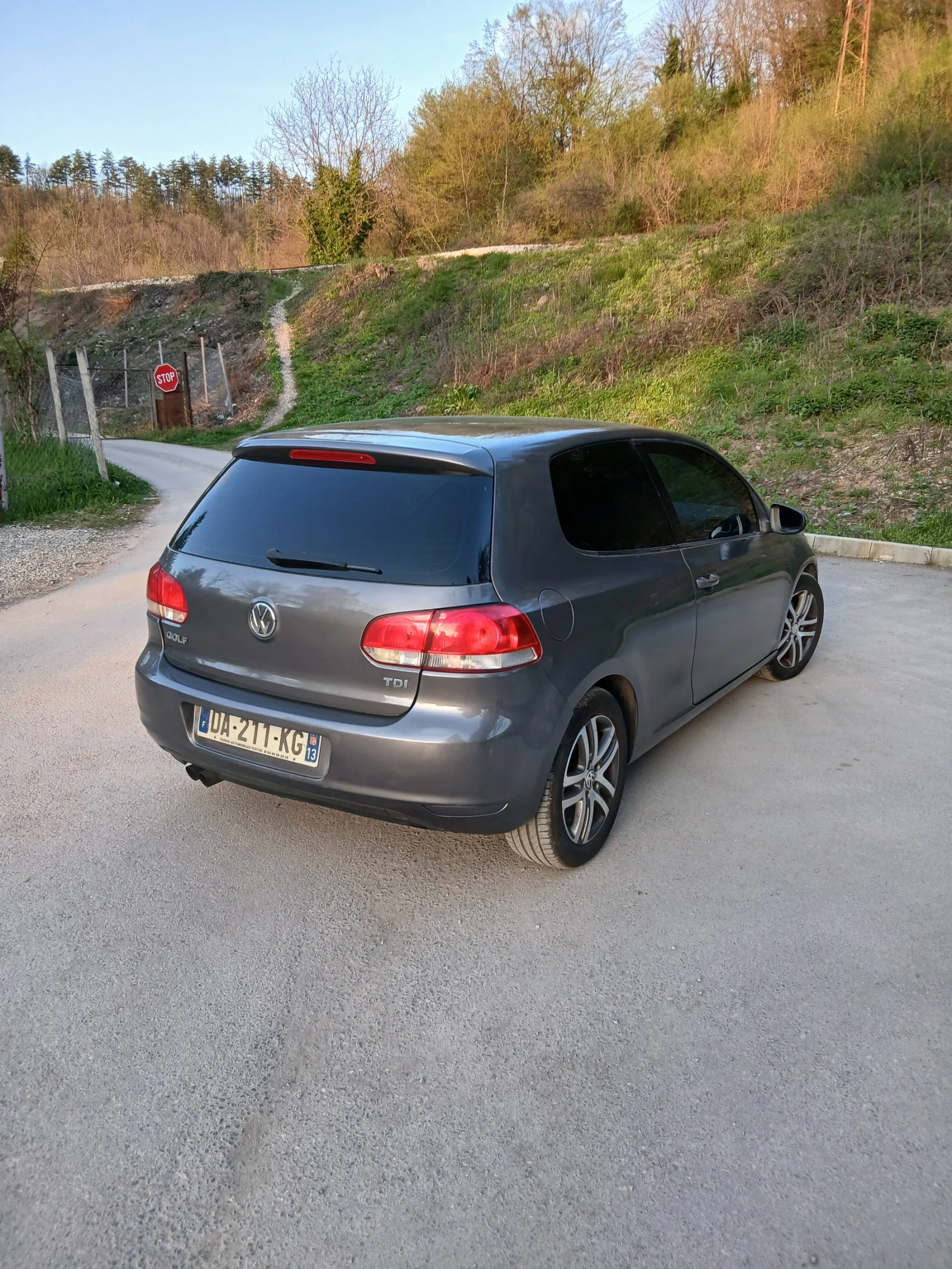 VW Golf 2.0TDI, снимка 4 - Автомобили и джипове - 55969878