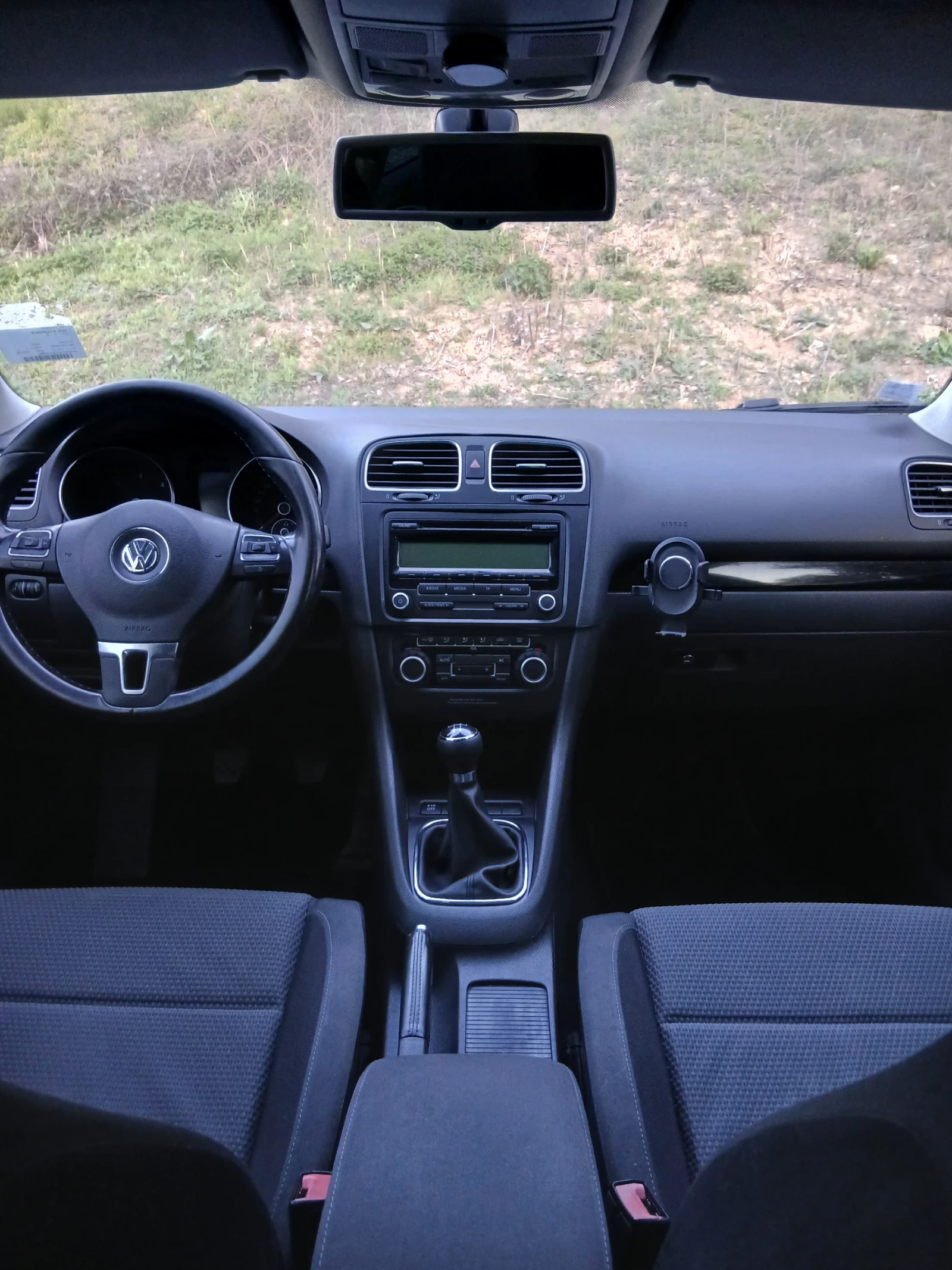 VW Golf 2.0TDI, снимка 8 - Автомобили и джипове - 55969878