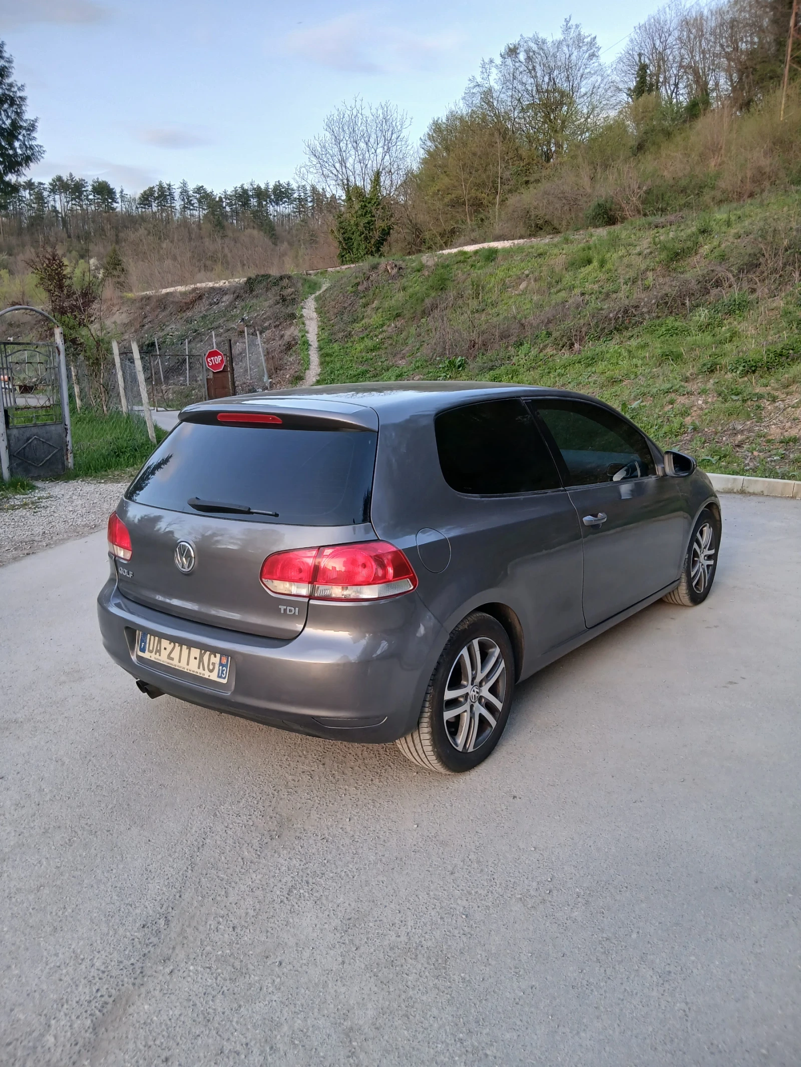 VW Golf 2.0TDI, снимка 11 - Автомобили и джипове - 55969878