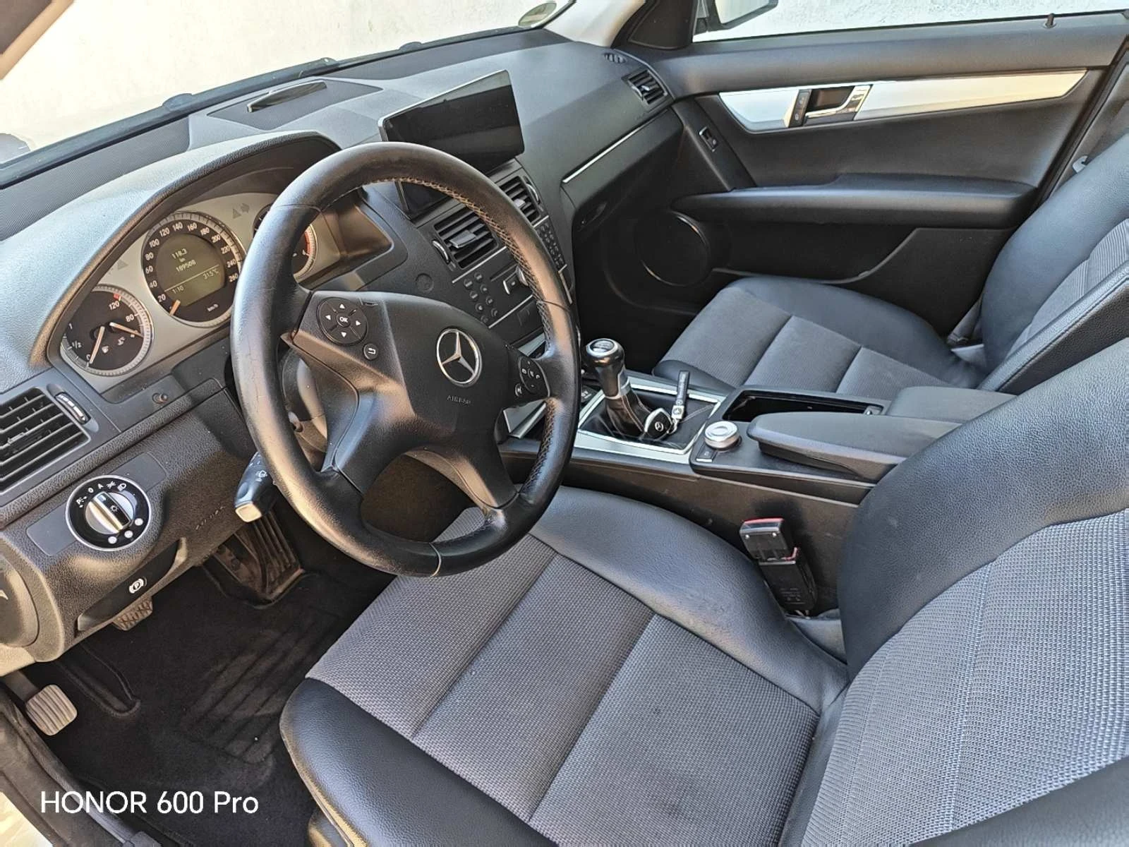 Mercedes-Benz C 200 C200, снимка 9 - Автомобили и джипове - 56070810