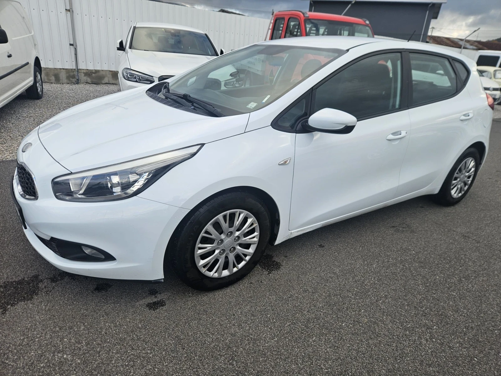 Kia Ceed 1, 4CRDI EVRO 5B, снимка 6 - Автомобили и джипове - 56686957