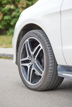 Mercedes-Benz GLE 250 4 WD, снимка 6