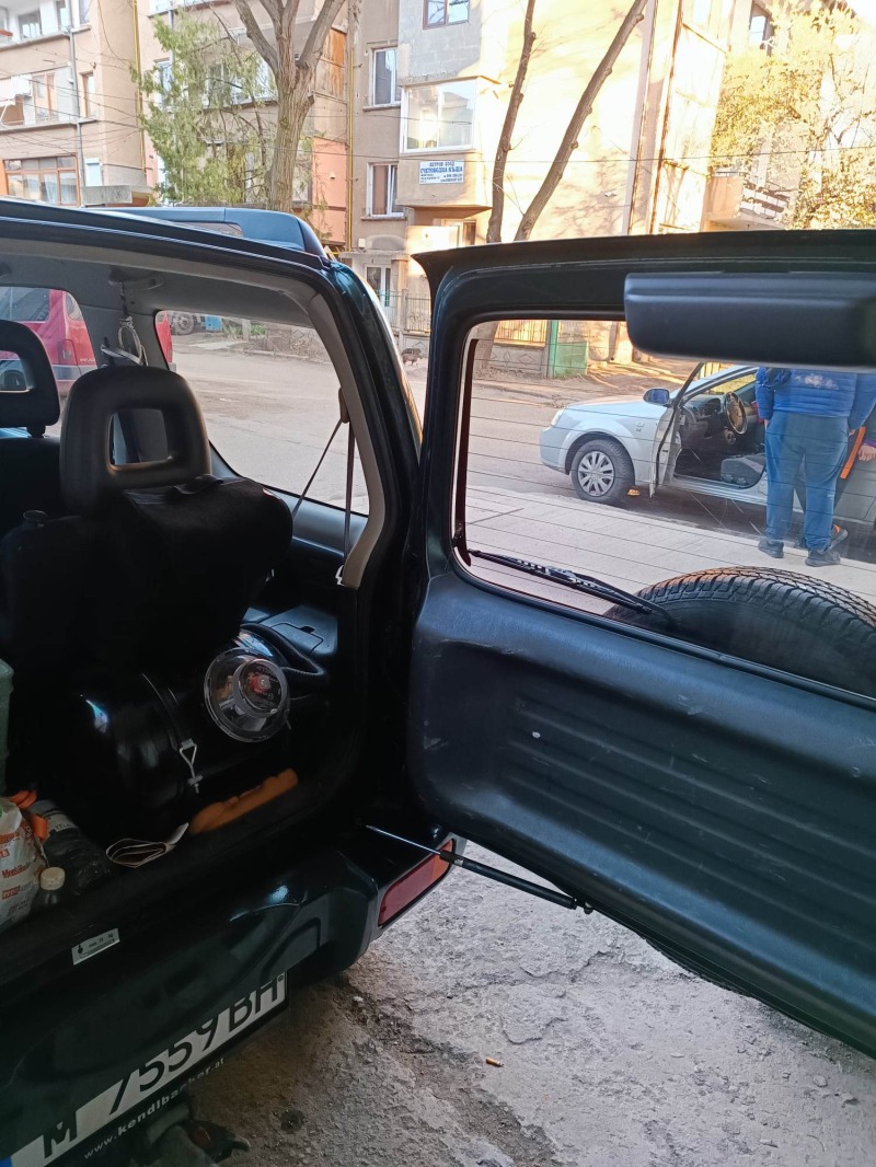 Suzuki Jimny, снимка 4 - Автомобили и джипове - 44834483