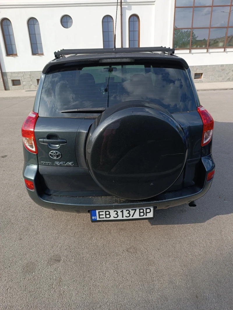 Toyota Rav4, снимка 7 - Автомобили и джипове - 47294588