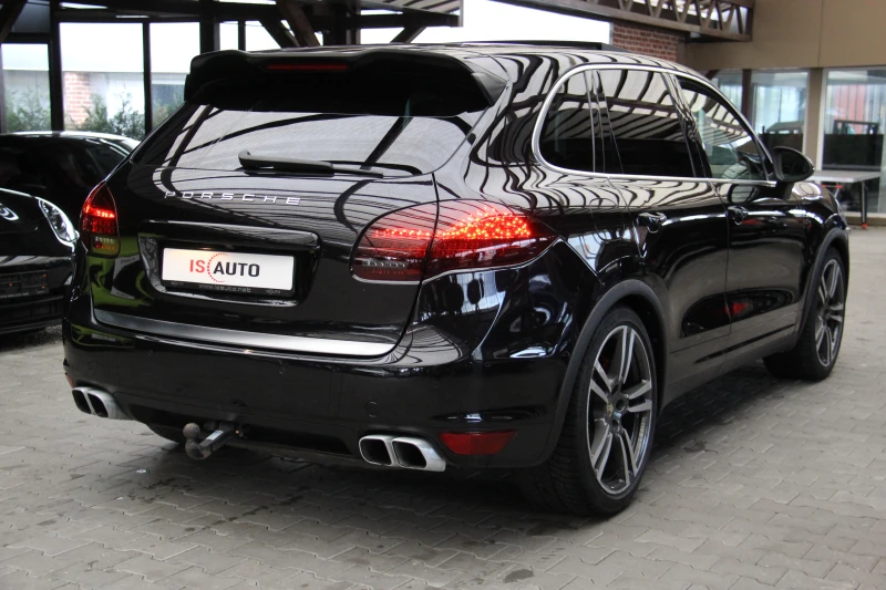 Porsche Cayenne Turbo/Burmester/RSE/Pano/ClubSport/Обдухване, снимка 4 - Автомобили и джипове - 47370094