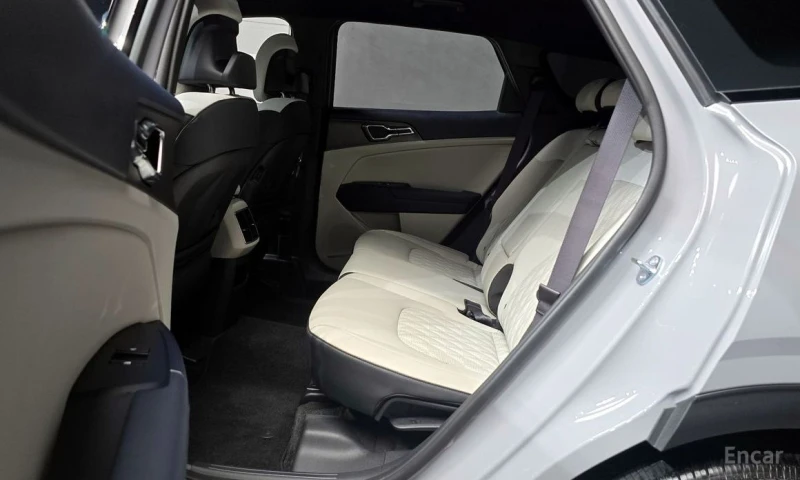 Kia Sportage 1.6 TURBO SIGNATURE X-LINE* ТОП ИЗПЪЛНЕНИЕ* , снимка 10 - Автомобили и джипове - 51313341