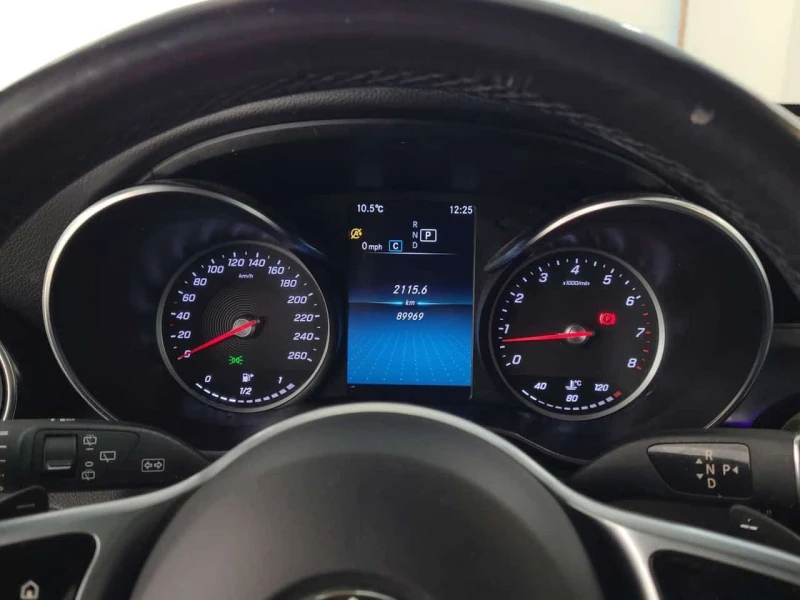 Mercedes-Benz GLC 300 4MATIC * Off-Roader * 360  * KEYLESS * PANO, снимка 10 - Автомобили и джипове - 53529654