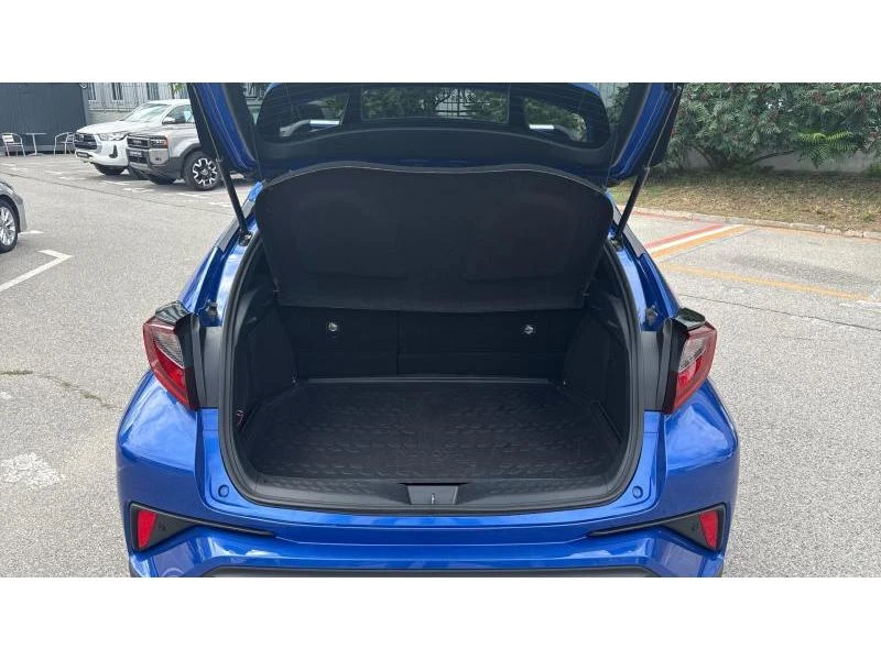 Toyota C-HR 2.0HSD CLUB, снимка 10 - Автомобили и джипове - 55203936