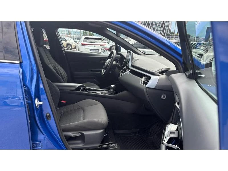 Toyota C-HR 2.0HSD CLUB, снимка 6 - Автомобили и джипове - 55203936