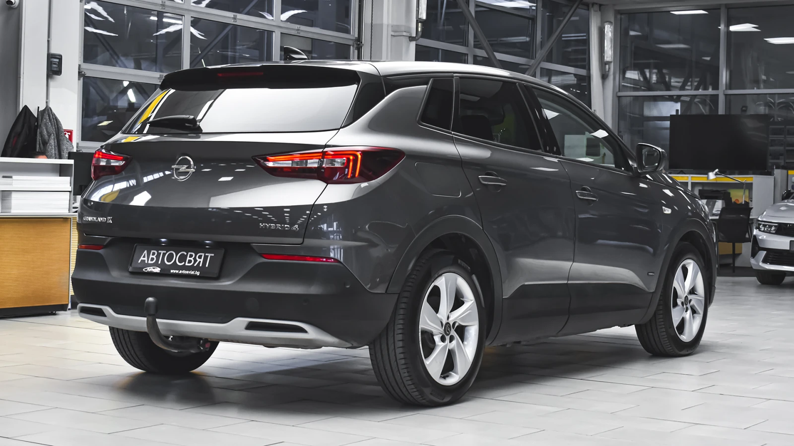 Opel Grandland X 1.6 Turbo Elegance Plug-in Hybrid4 4x4 Automatic - изображение 6
