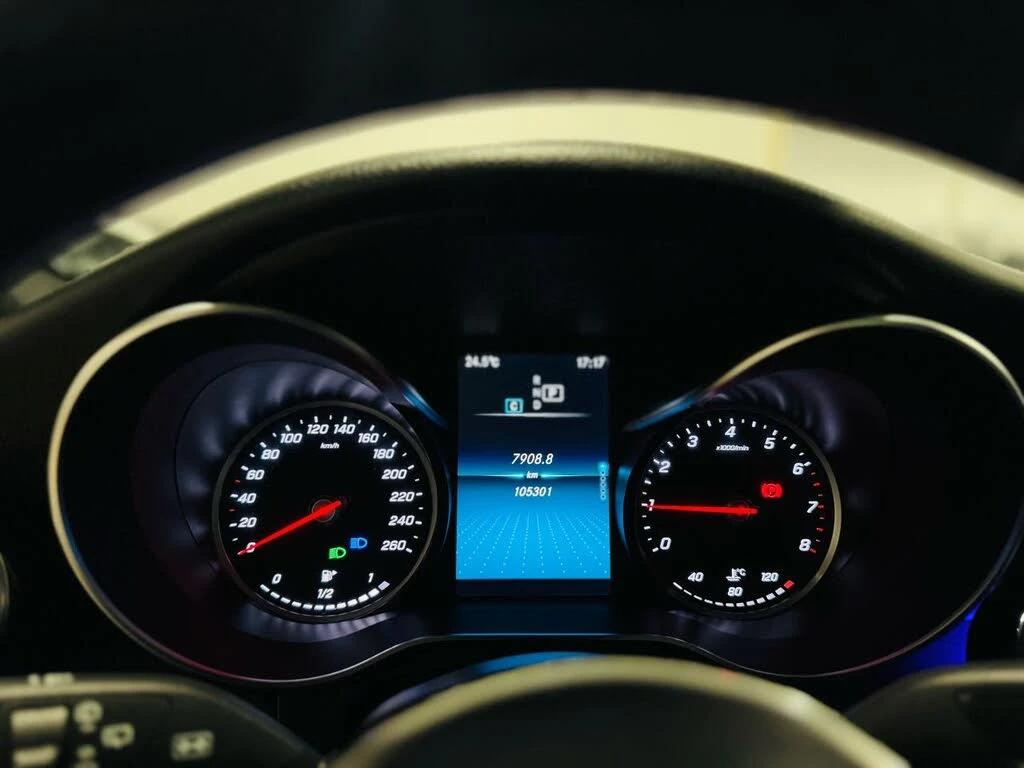 Mercedes-Benz GLC 300 * 4MATIC* АвтоКредит* (Цена доБГ) - изображение 10