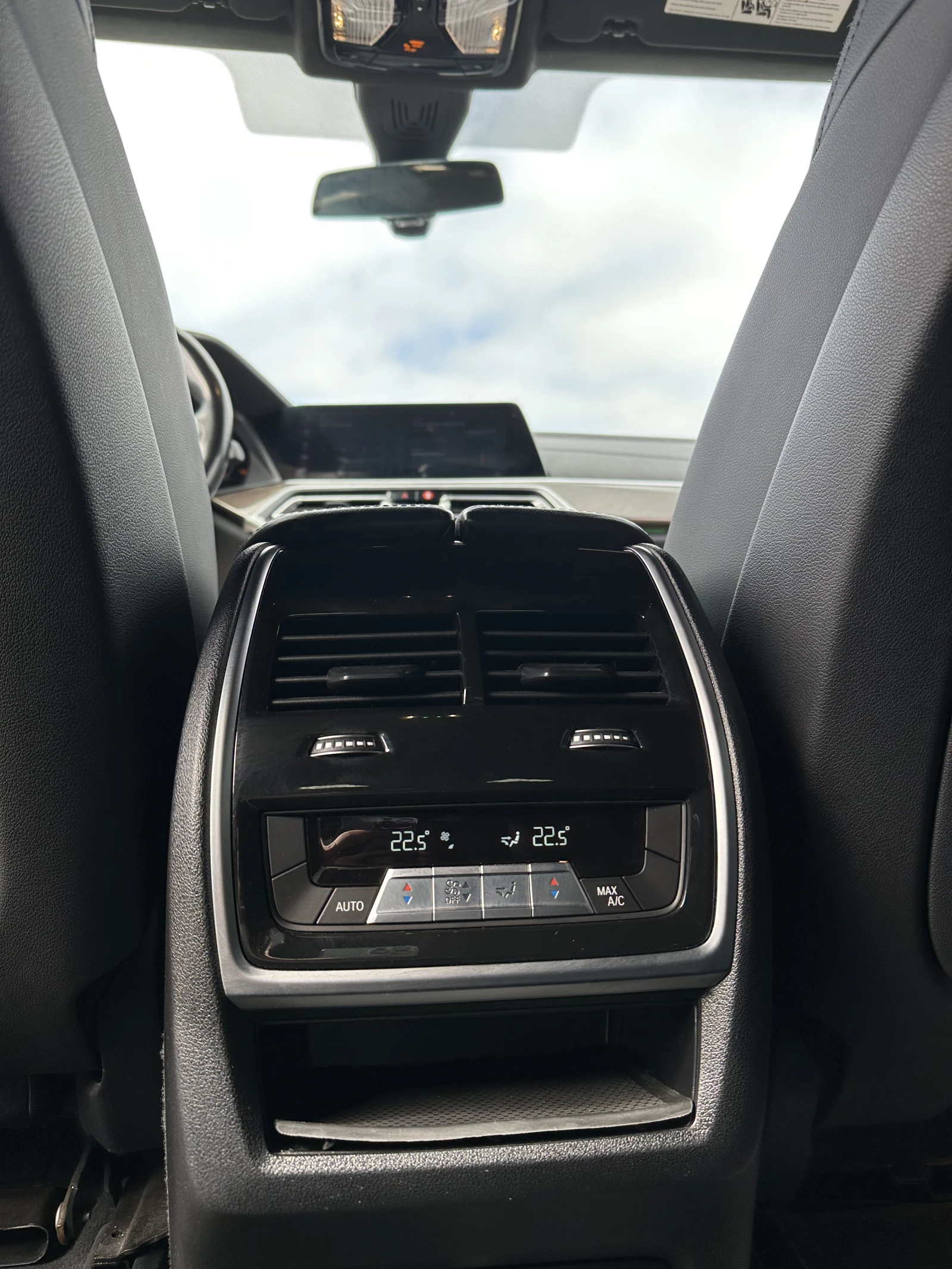 BMW X6 X6 40I, M sport package, Нов внос, Без щети, снимка 17 - Автомобили и джипове - 53802270