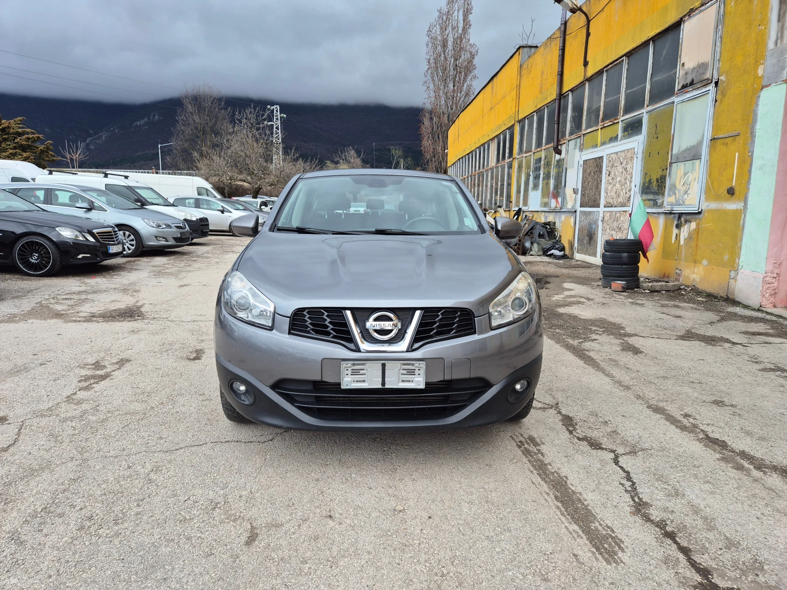 Nissan Qashqai 1.5 DCI KLIMA ITALY TOP!!!, снимка 2 - Автомобили и джипове - 54033497