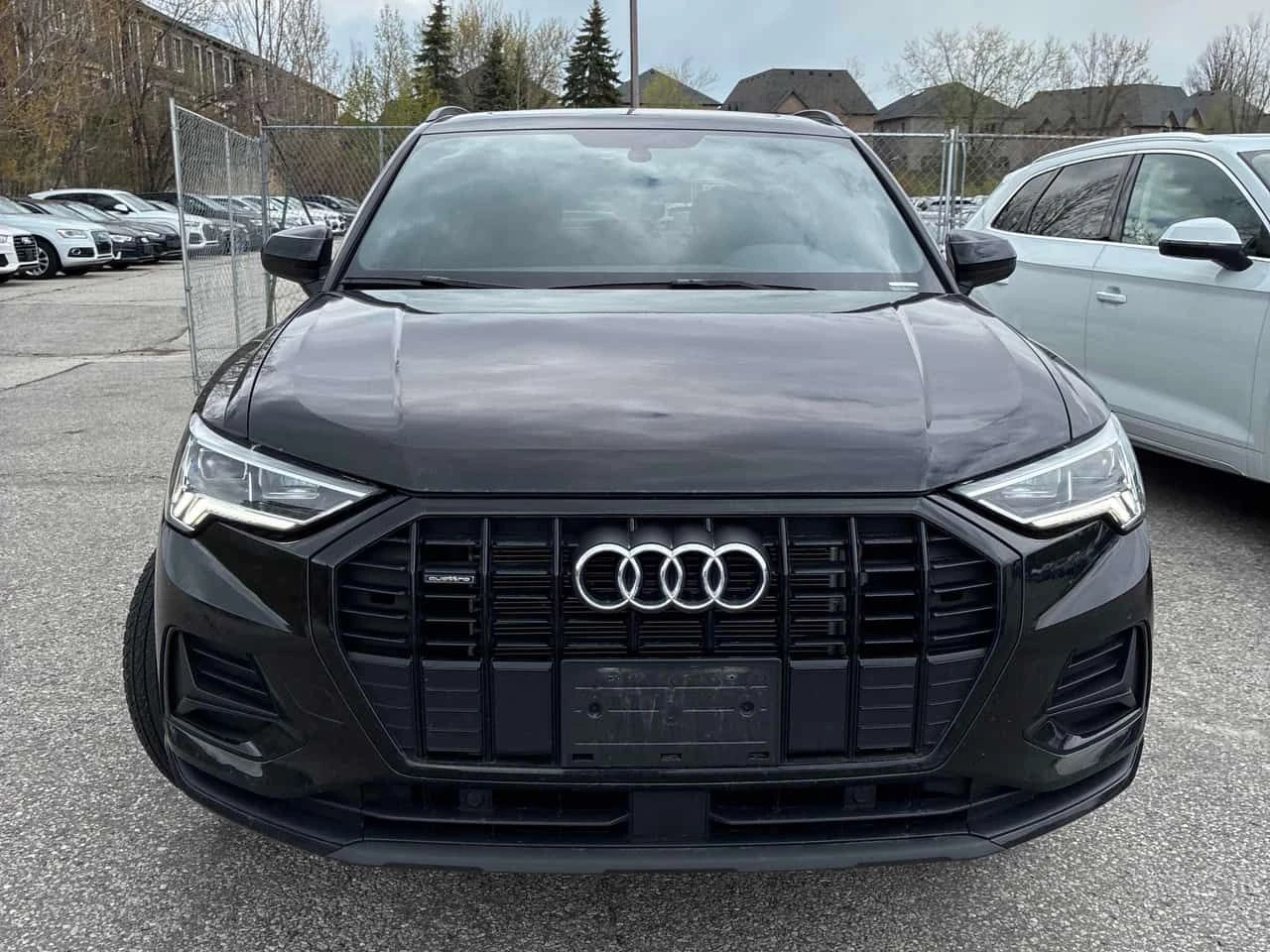 Audi Q3 | DISTRONIC | ПОДГРЕВ | CARFAX | ПАНОРАМА | , снимка 6 - Автомобили и джипове - 54479943