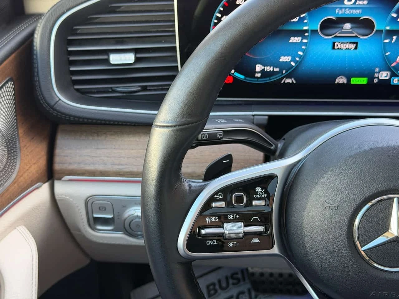 Mercedes-Benz GLS 450 /360/DIS/BURMESTER/АВТОКРЕДИТ, снимка 16 - Автомобили и джипове - 54687387