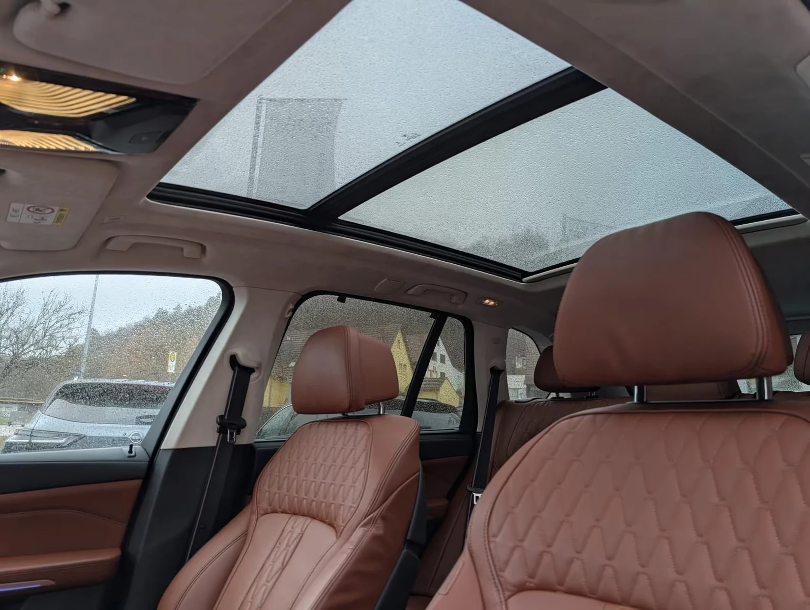 BMW X5 30d / M SPORT PRO / SHADOW LINE / ICONIC GLOW / , снимка 6 - Автомобили и джипове - 55527289