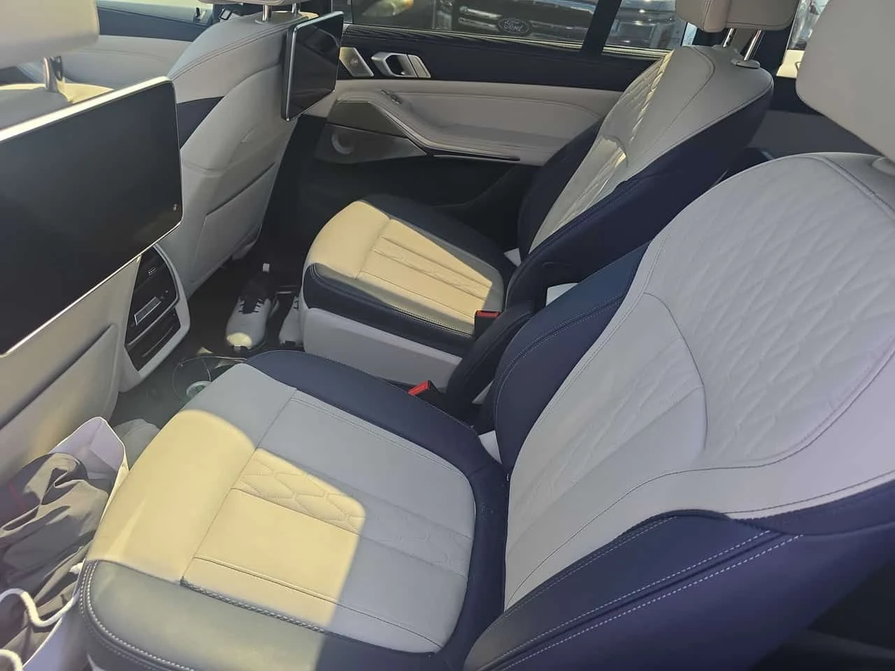 BMW X7 * ALPINA XB7 * ТЕЛЕВИЗОРИ * ДИСТРОНИК * ЛАЗЕРИ, снимка 10 - Автомобили и джипове - 55579680