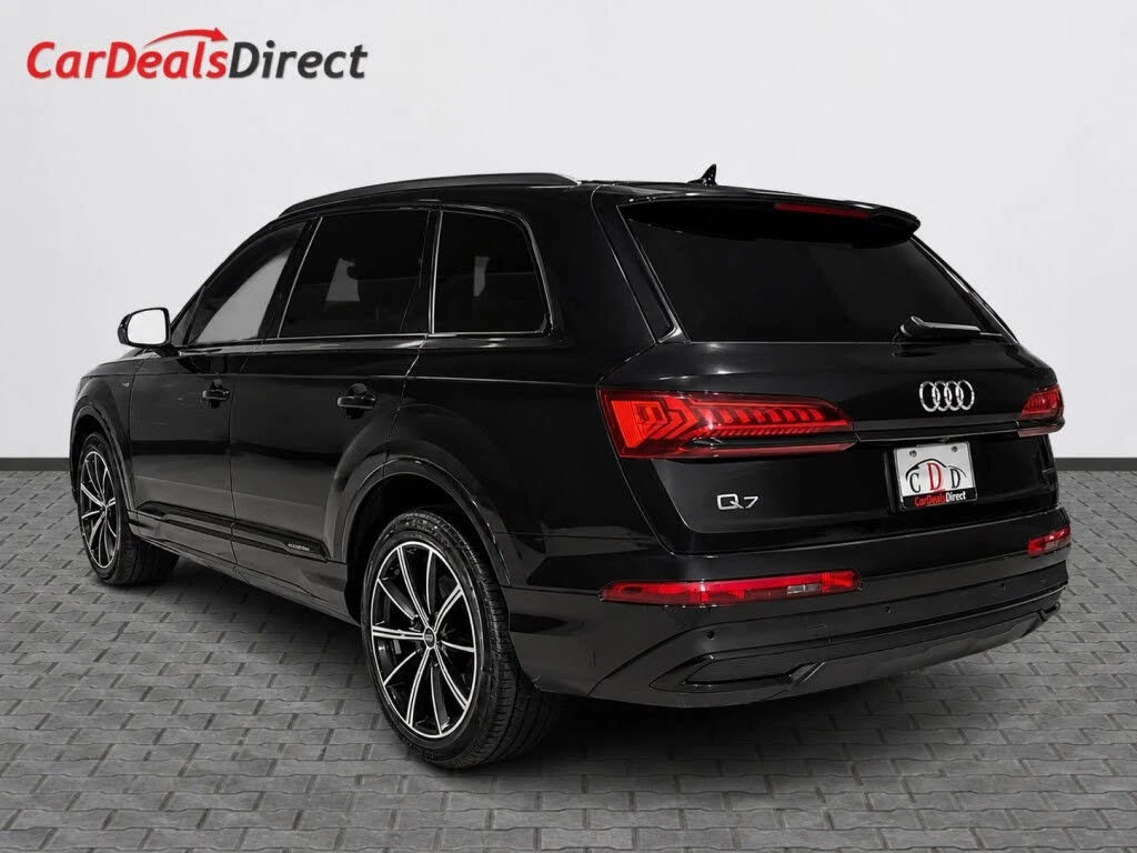Audi Q7 * PANO * QUATTRO * Автокредит * (Цена до България), снимка 4 - Автомобили и джипове - 55587223