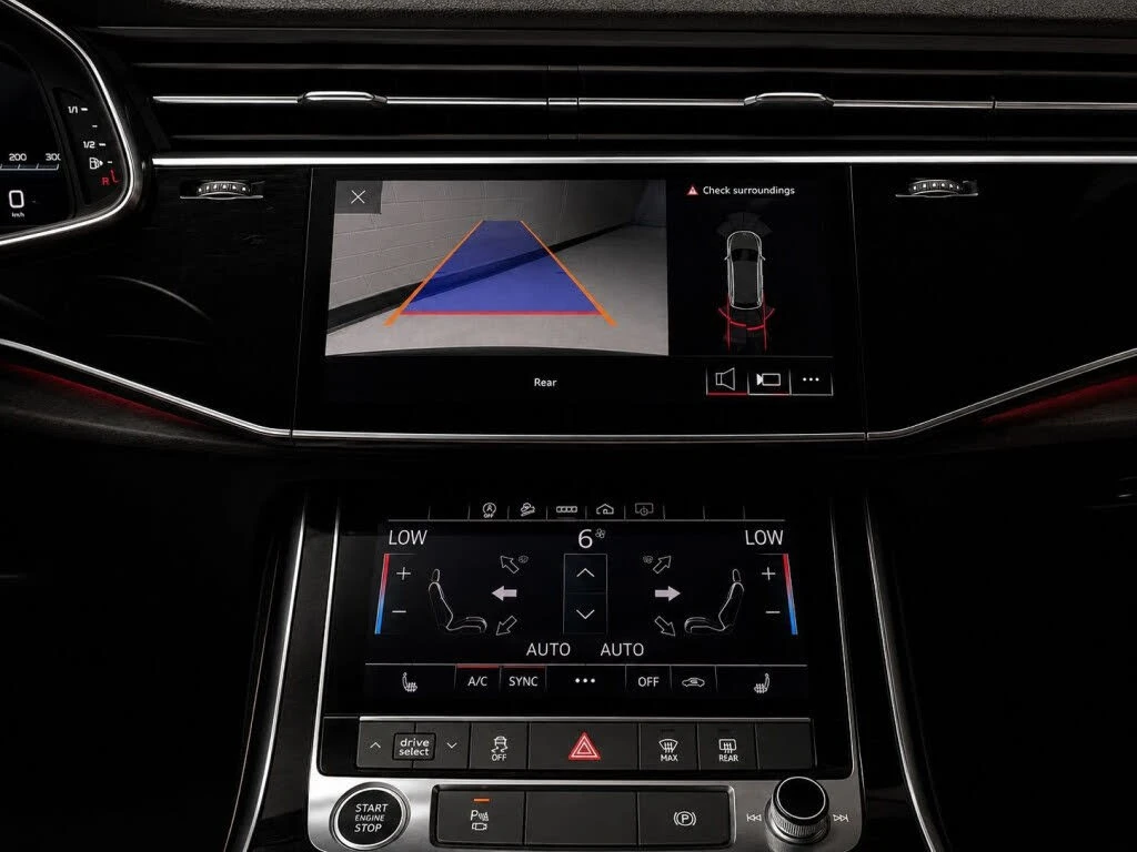 Audi Q7 * PANO * QUATTRO * Автокредит * (Цена до България), снимка 13 - Автомобили и джипове - 55587223