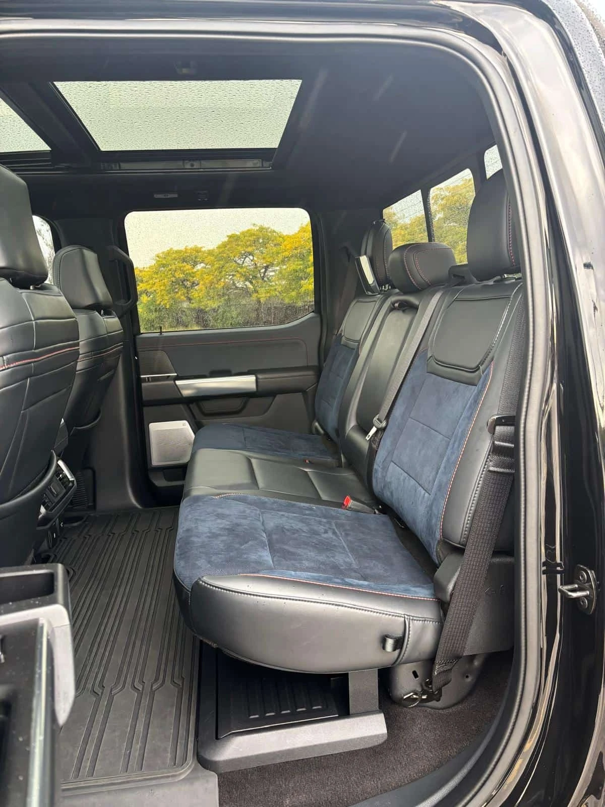 Ford F150 * Raptor * CARFAX * ����� �� ����������� | Mobile.bg � ����������� 12