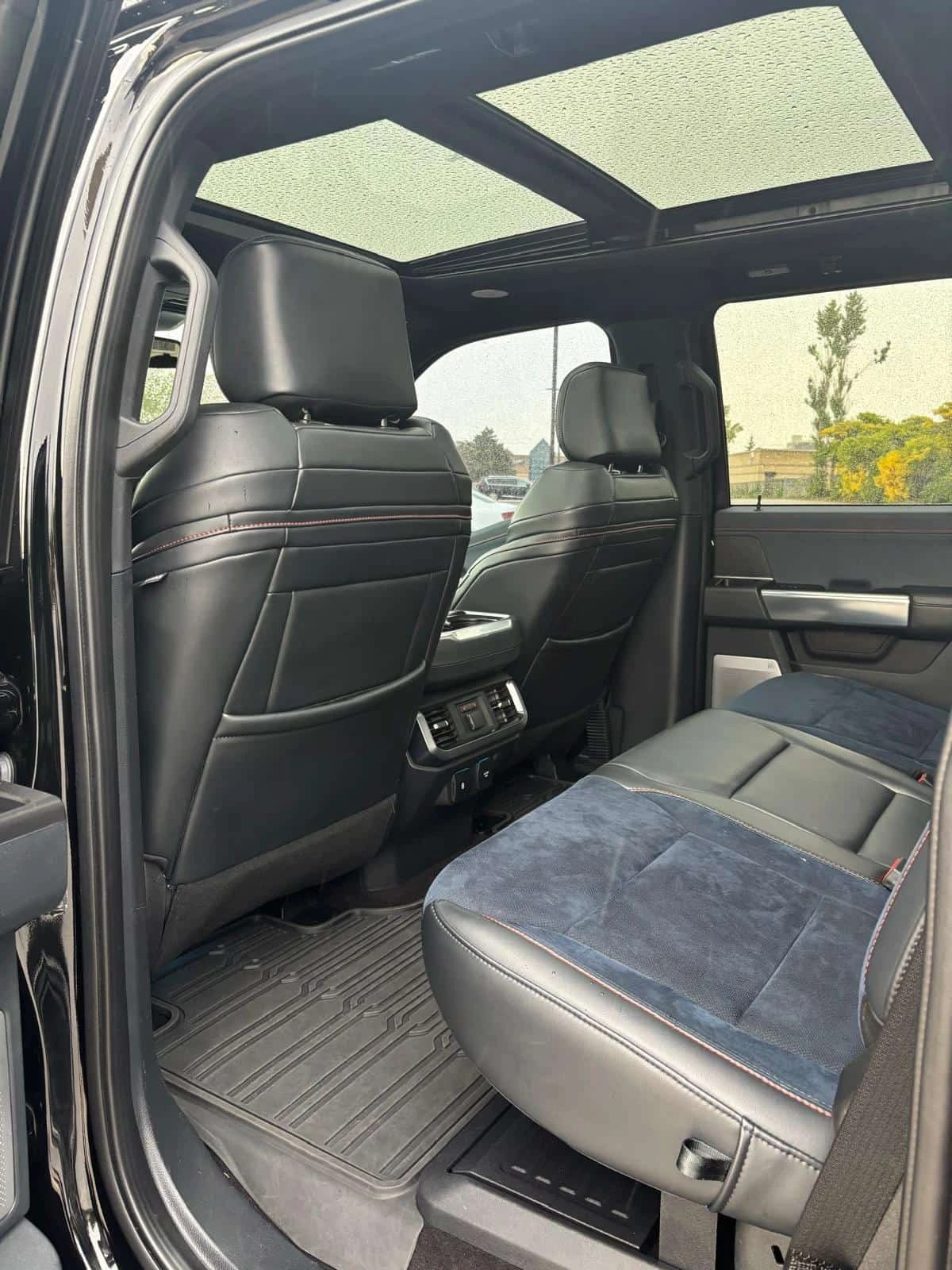 Ford F150 * Raptor * CARFAX * ����� �� ����������� | Mobile.bg � ����������� 11