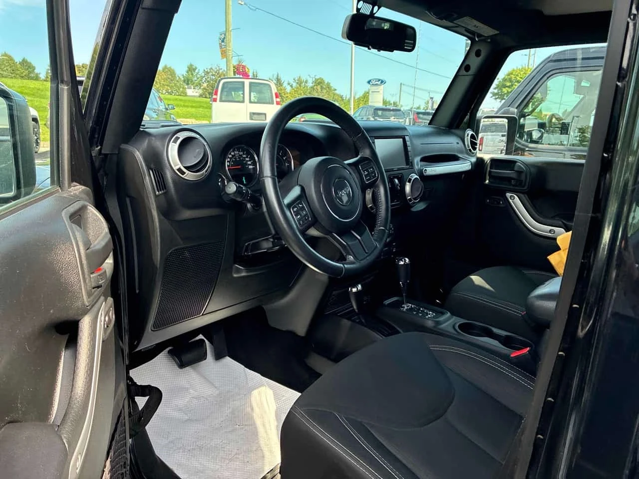 Jeep Wrangler Sahara * CARFAX * ��������������� *  | Mobile.bg � ����������� 8