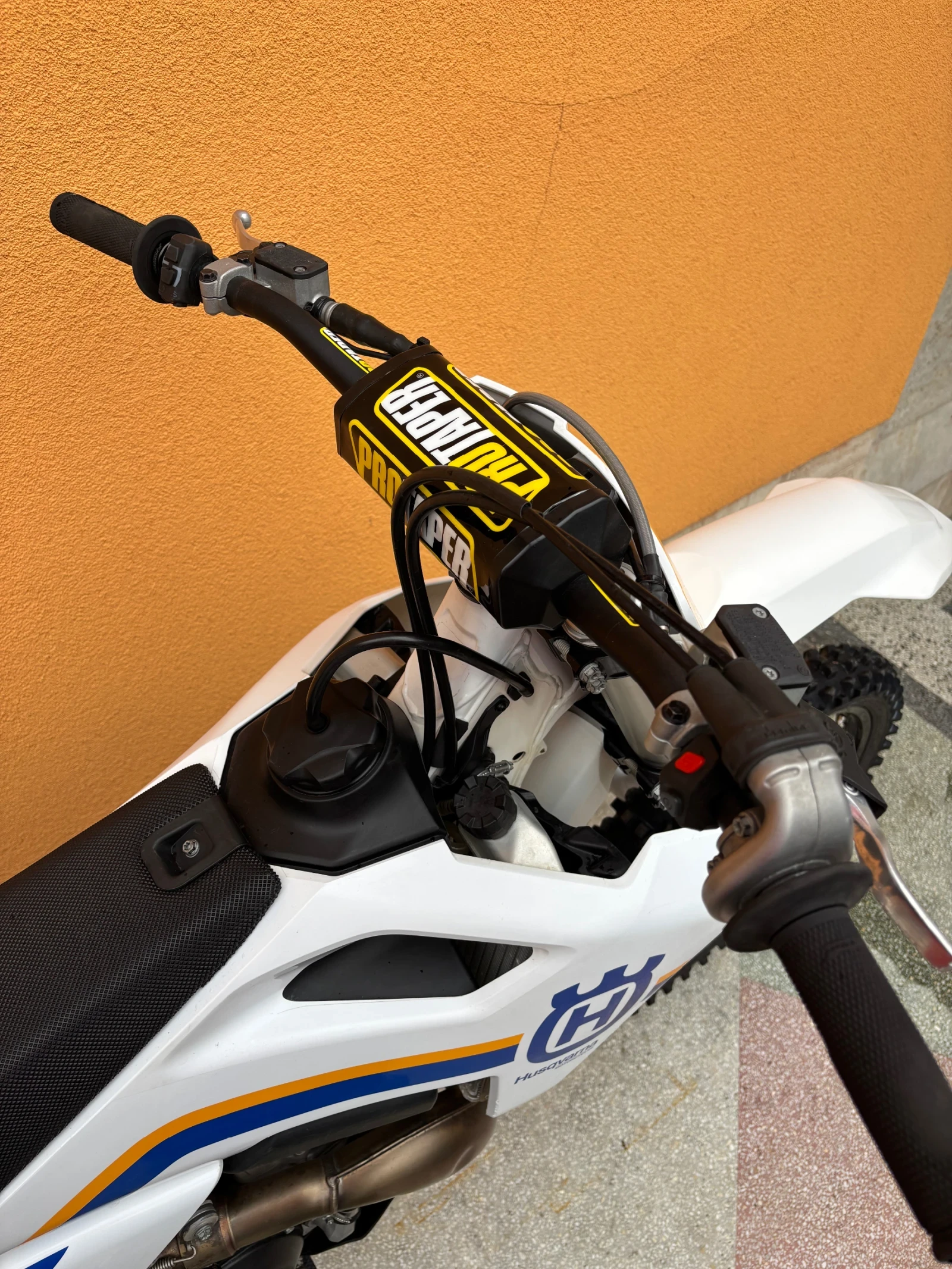 Husqvarna FC 350/ 40 часа от нов/ Като нов/ Режими/ Тракшън - изображение 6