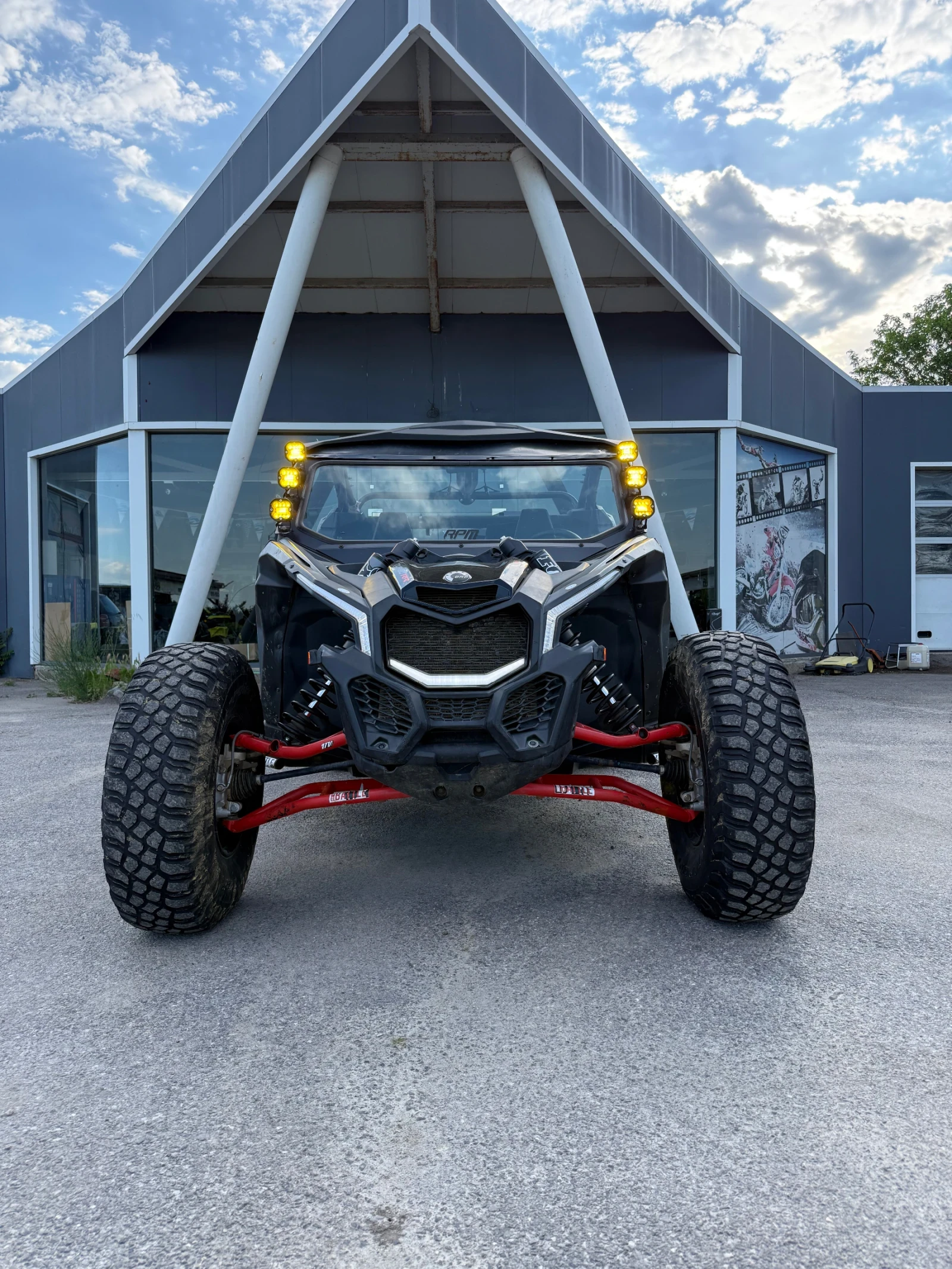 Can-Am Maverick X3 Turbo R 