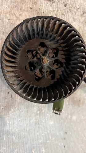Вентилатор за парно за VW Caddy 2008 - 1K1819015A / 40408963F, снимка 2 - Части - 52974250