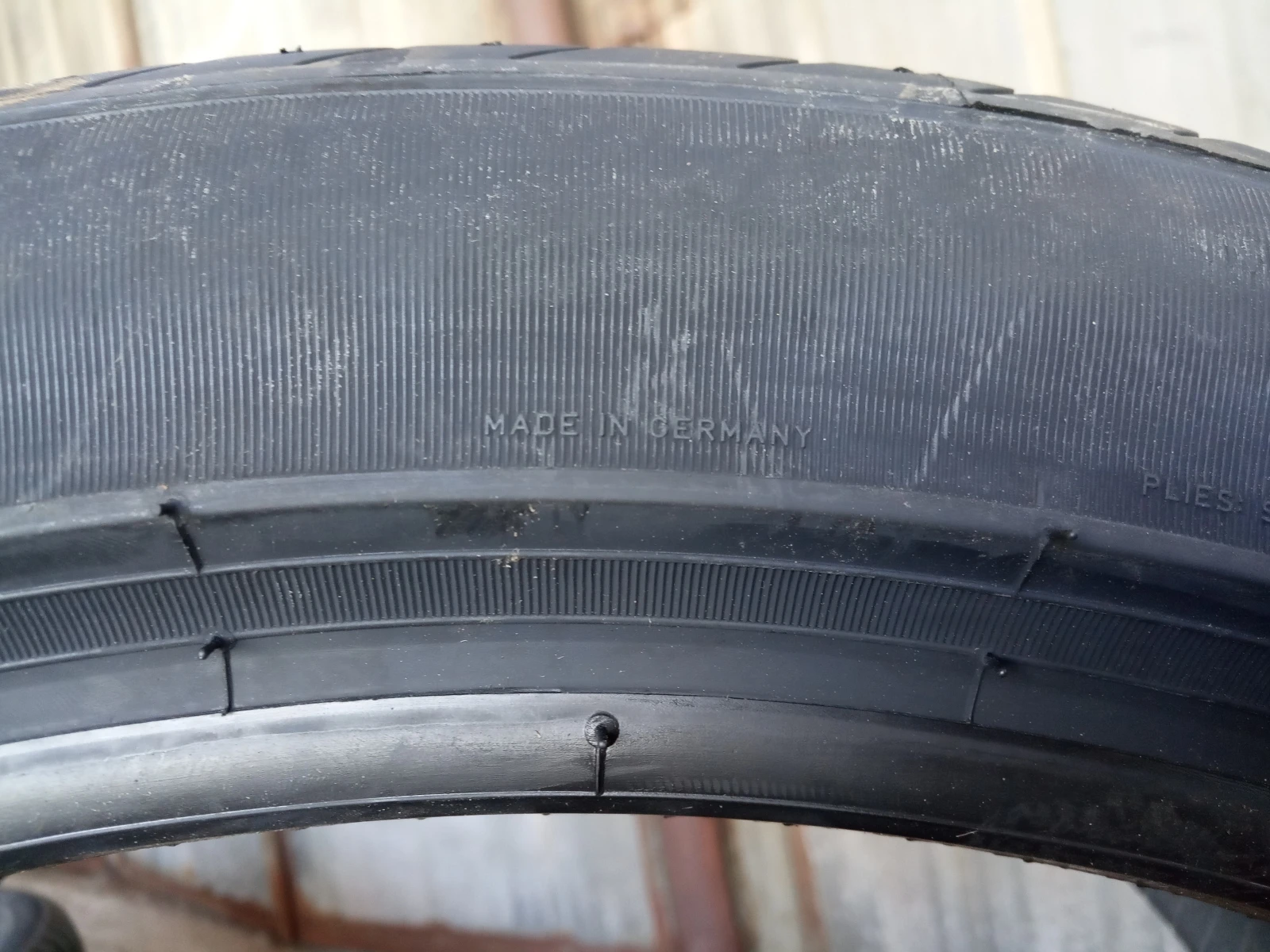  255/40R20 | Mobile.bg   11