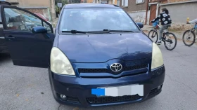 Toyota Corolla verso, снимка 1