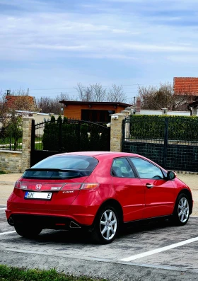 Honda Civic 1.8 v-itec Бензин , снимка 6