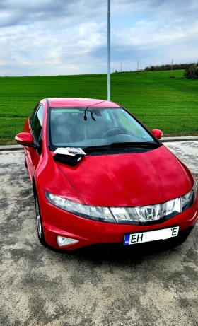 Honda Civic 1.8 v-itec Бензин , снимка 3