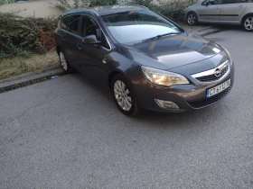     Opel Astra Sport tourer
