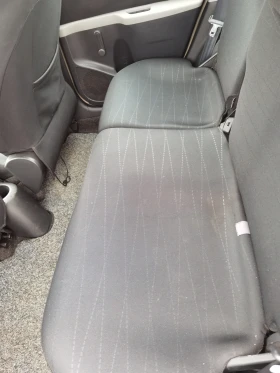 Toyota Yaris - 3400 € / 6649.82 лв. - 58057598 7